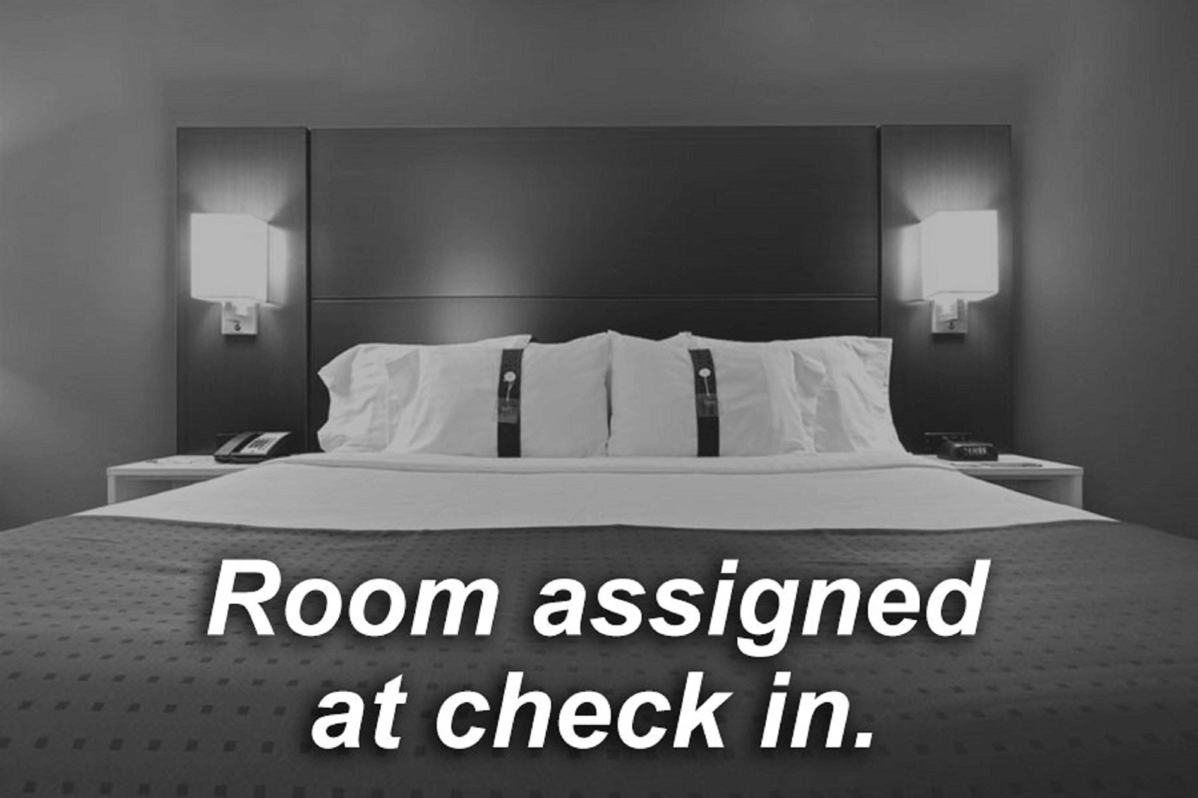 Holiday Inn Rockford By Ihg Екстер'єр фото