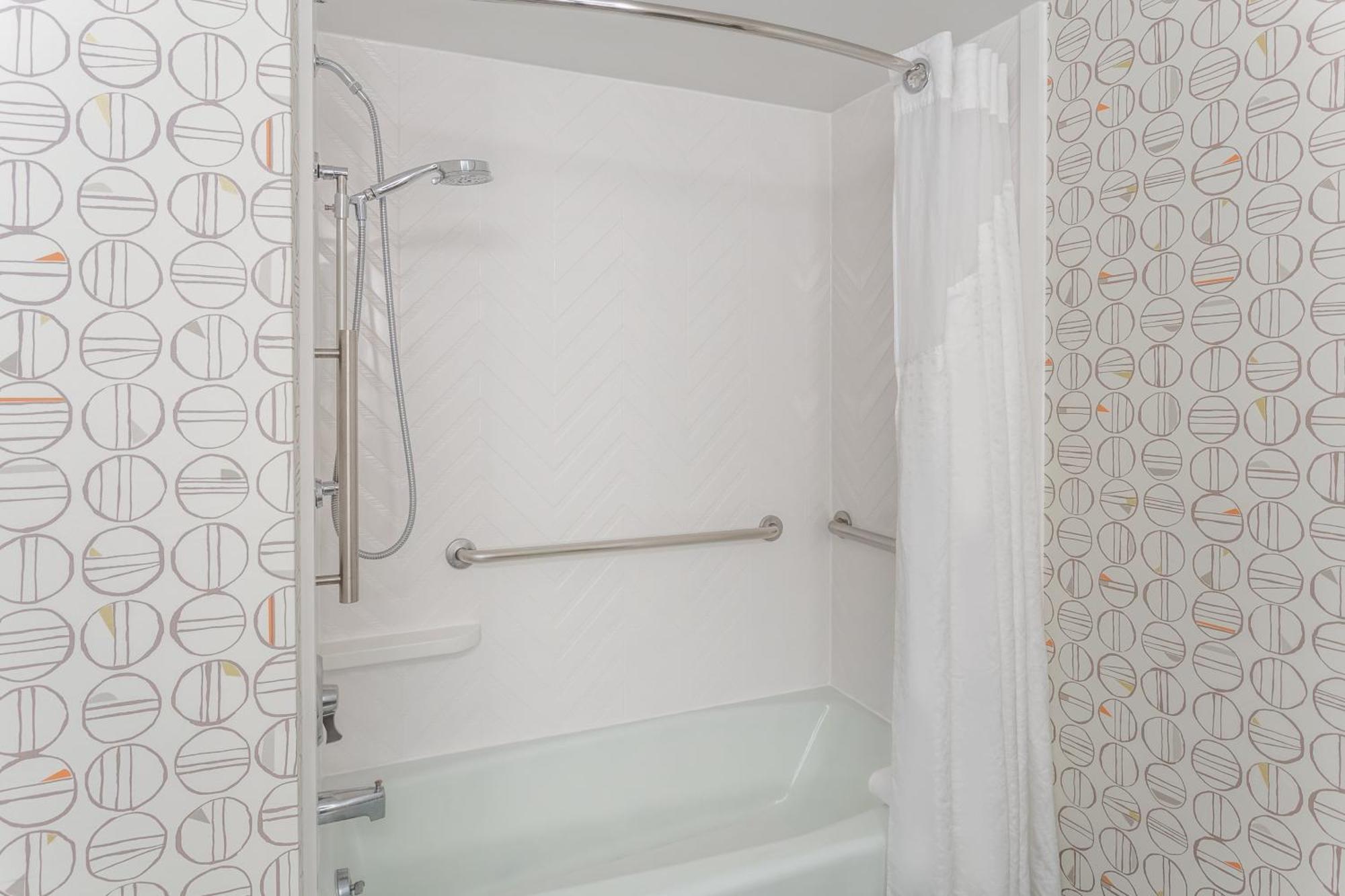 Holiday Inn Rockford By Ihg Екстер'єр фото